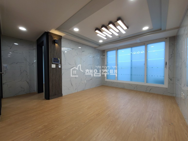 서울 구로구 신도림동 신도림동 3룸 병원, 은행, 대형마트, 편의점 등 편리한 생활권 분양 매물번호 12374 사진 1
