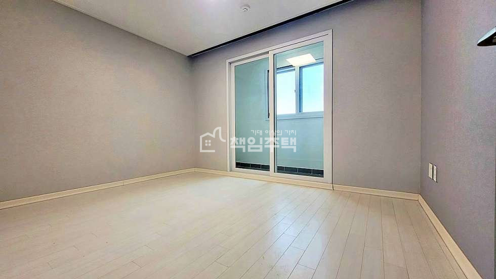 경기 시흥시 은행동 은행동 4룸 방3~4개다양/남향인기라인 분양 매물번호 13629 사진 4