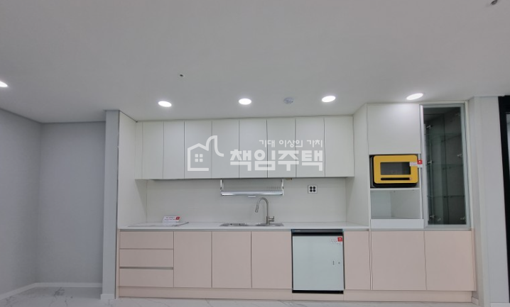 경기 안양만안구 안양동 안양동 인프라 좋은 곳에서 풀옵션인곳에 살자! 3룸 분양 매물번호 15442 사진 2