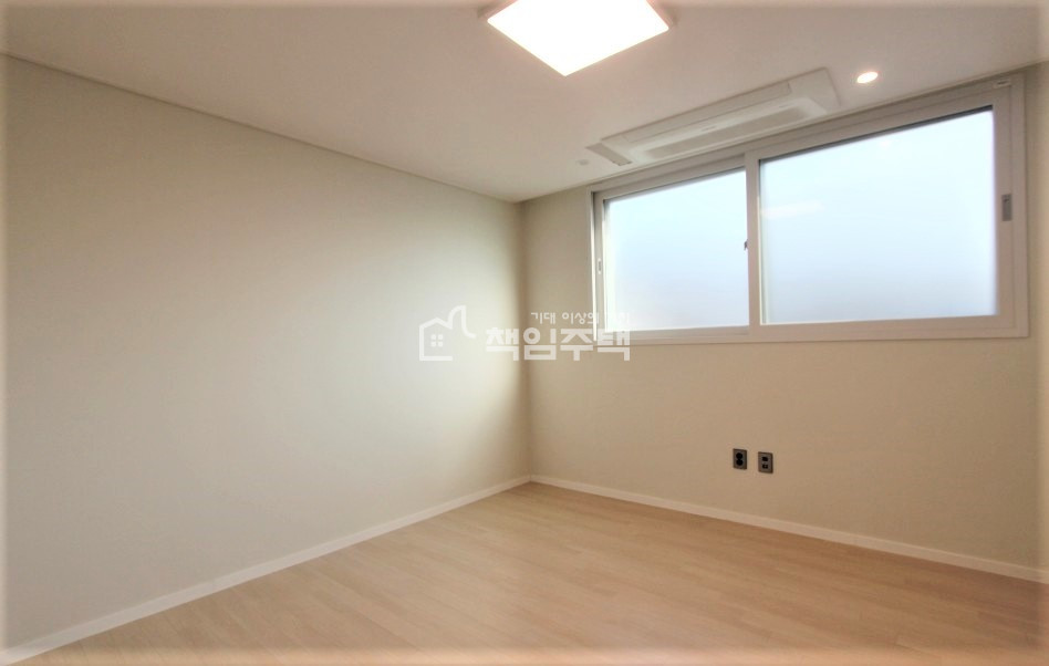 경기 포천시 신북면 포천3룸 ▶넓은거실/큰방3/넉넉한주방 분양 매물번호 15584 사진 4