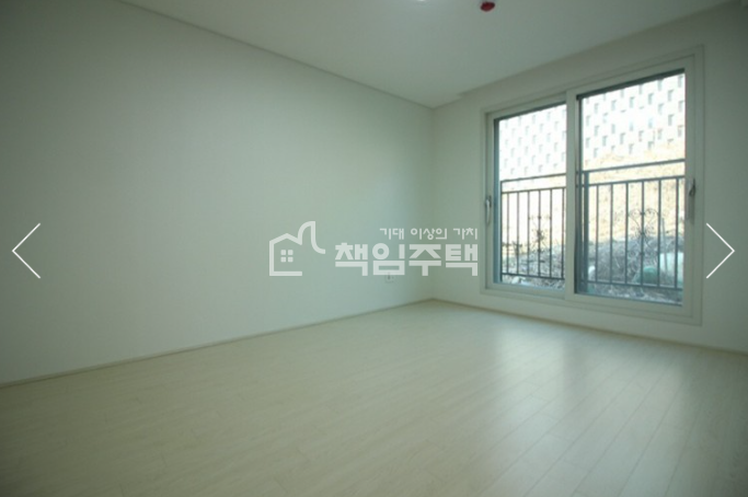 경기 성남수정구 단대동 단대동 넓은 거실과 고급 인테리어가 돋보이는 4룸(3룸) 분양 매물번호 15822 사진 4